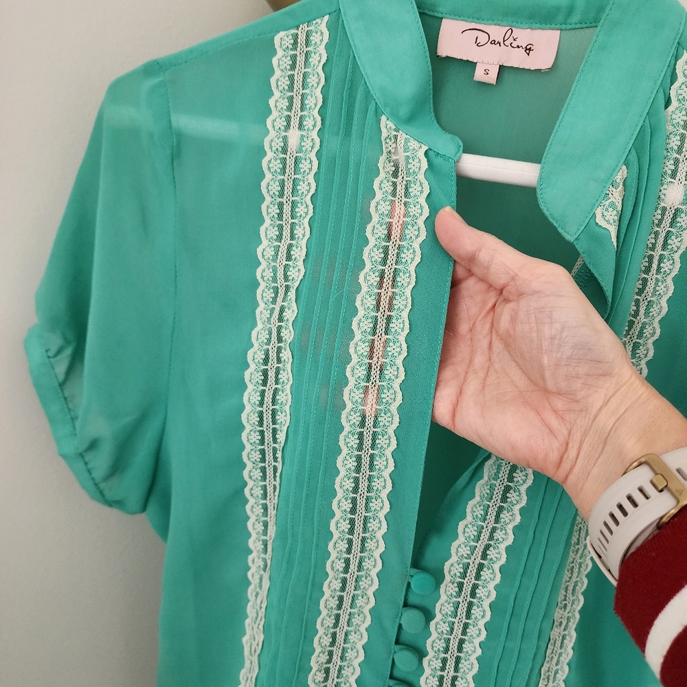 Silky Sea Green Blouse, with capped button short sleeves and lace embroidery. - Picture 3 of 6